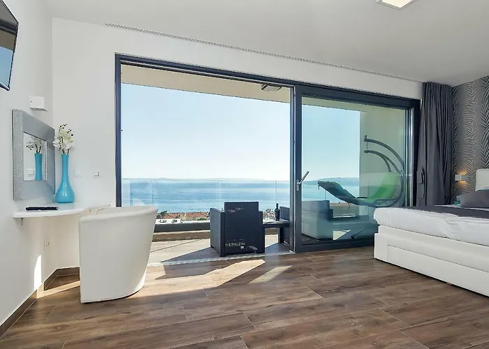 Selina - Nera Willa *