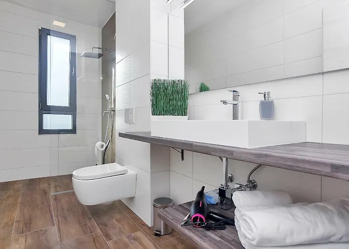 Selina - Nera Makarská